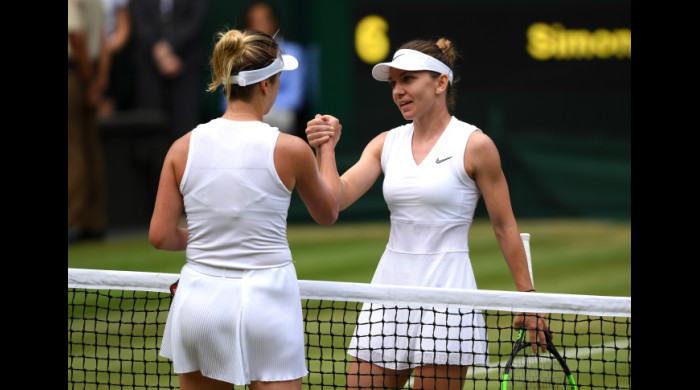 Simona Halep și Elina Svitolina, după meciul din semifinalele de la Wimbledon / Foto: Getty Images
