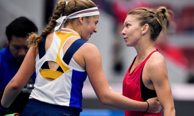Simona Halep și Jelena Ostapenko, două dintre sportivele care vor juca la Palermo / Foto: Getty Images