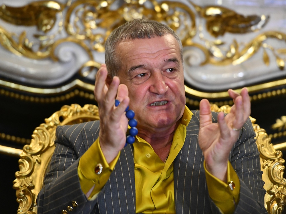 Reacția lui Gigi Becali, după ce 7 persoane de la FCSB au aflat că au COVID-19