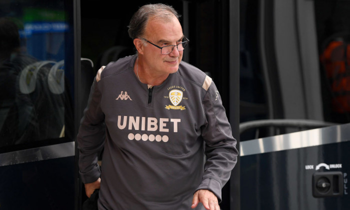 Leeds United v Barnsley - Sky Bet Championship