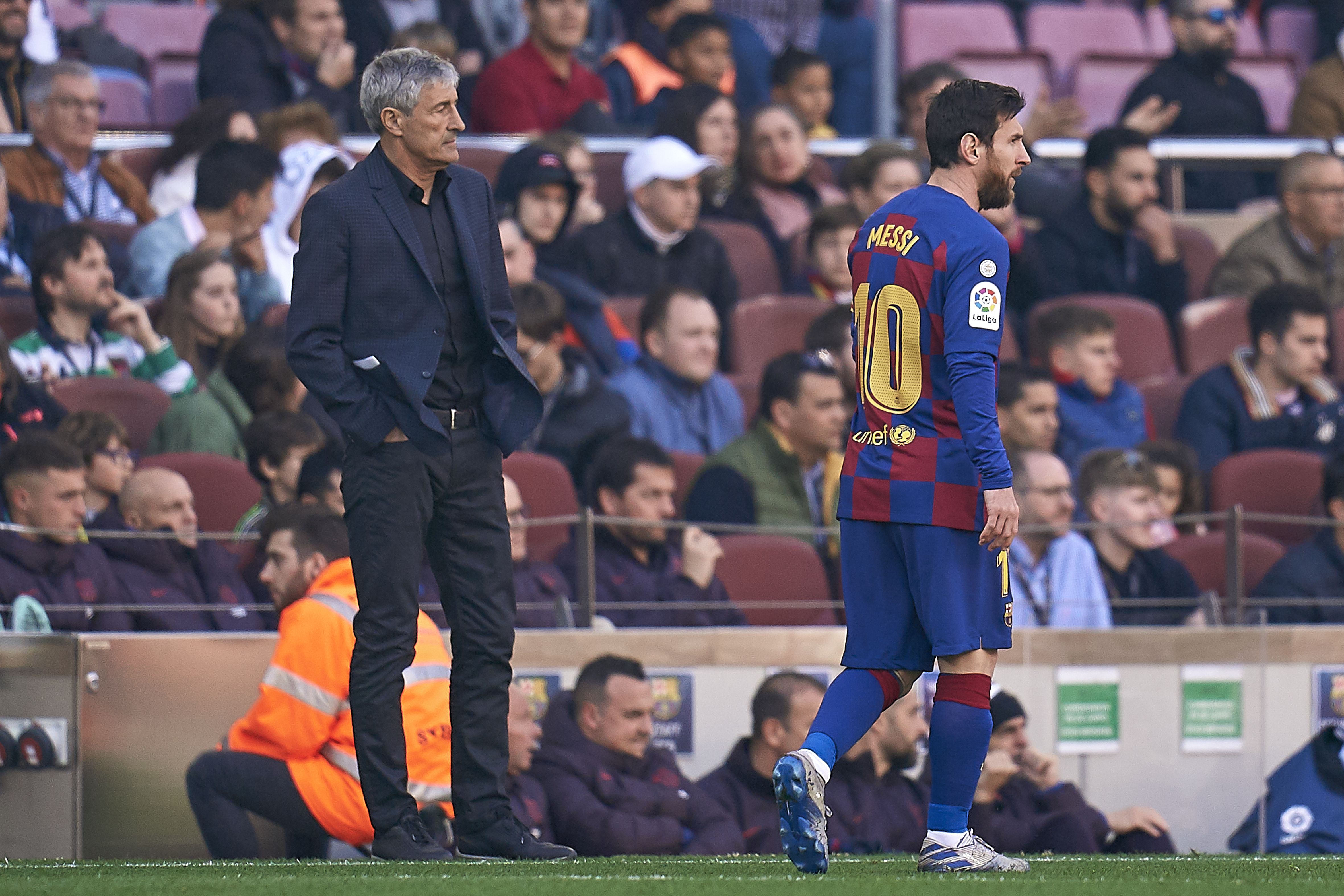 OFICIAL | Antrenorul care a stat pe banca Barcelonei la 2-8 cu Bayern a revenit în iarbă după doi ani de pauză