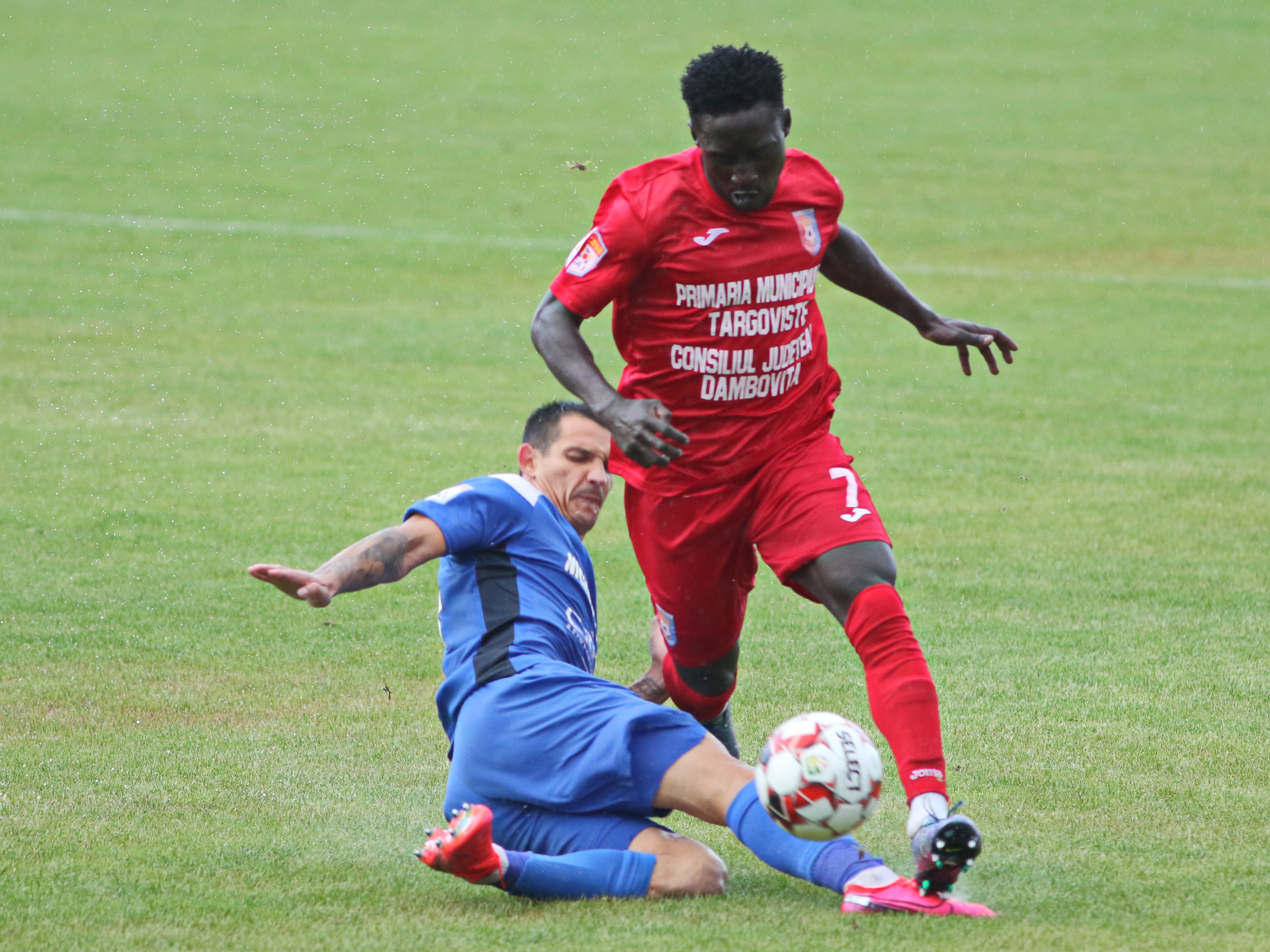 LIVE VIDEO Chindia - Academica Clinceni, ora 17:00, pe Digi Sport 1. Lanterna roșie își joacă ultima șansă. ECHIPELE