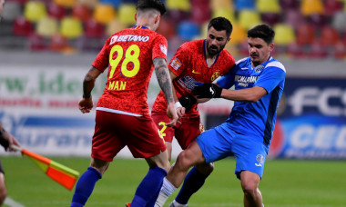 Alexandru Buziuc, în meciul FCSB - Academica Clinceni / Foto: Sport Pictures