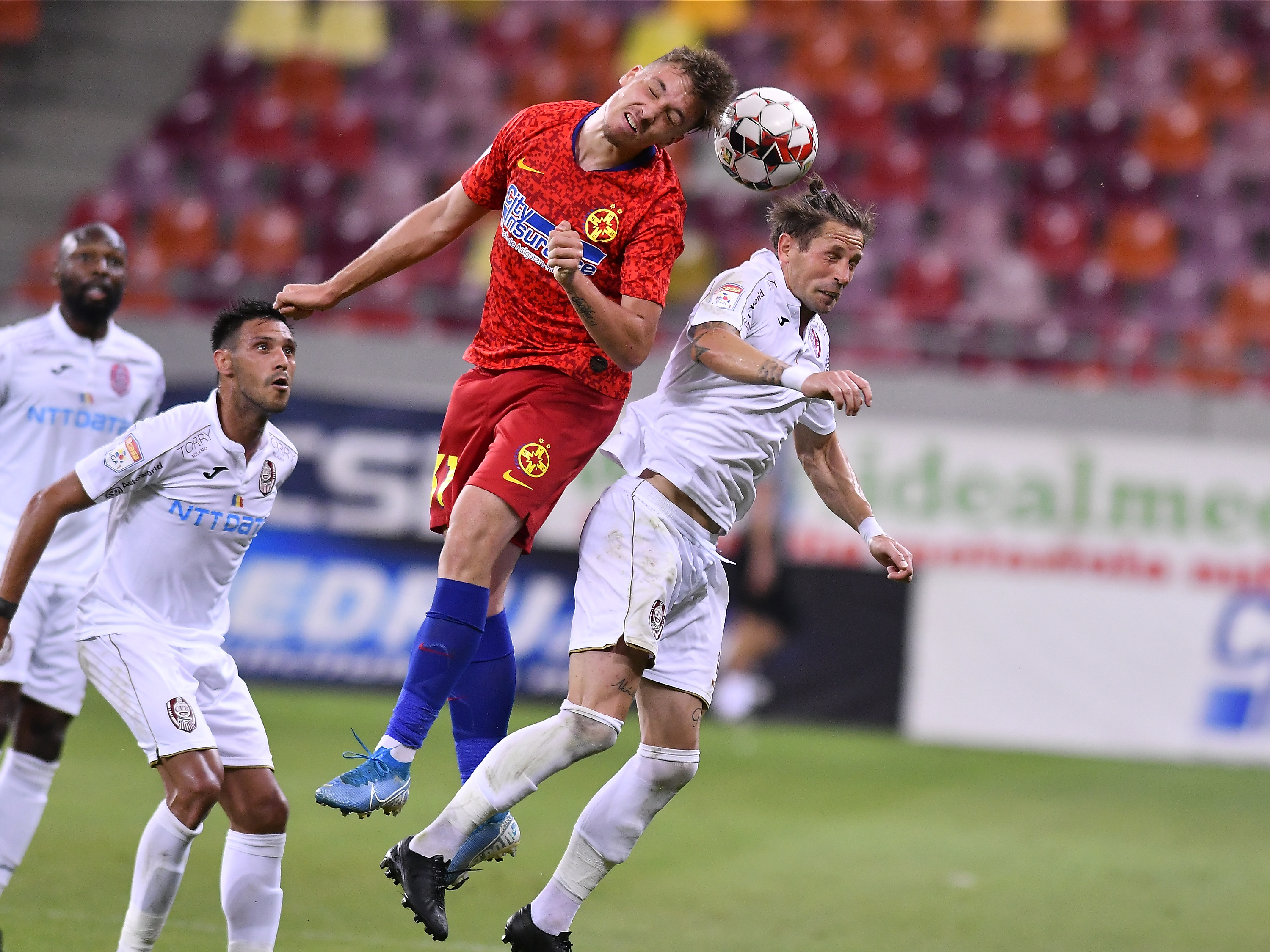 I-am lovit exact când trebuia. Clujenii, ușurați după 2-0 cu FCSB: Cea mai stresantă săptămână din viață. Așteptăm finala