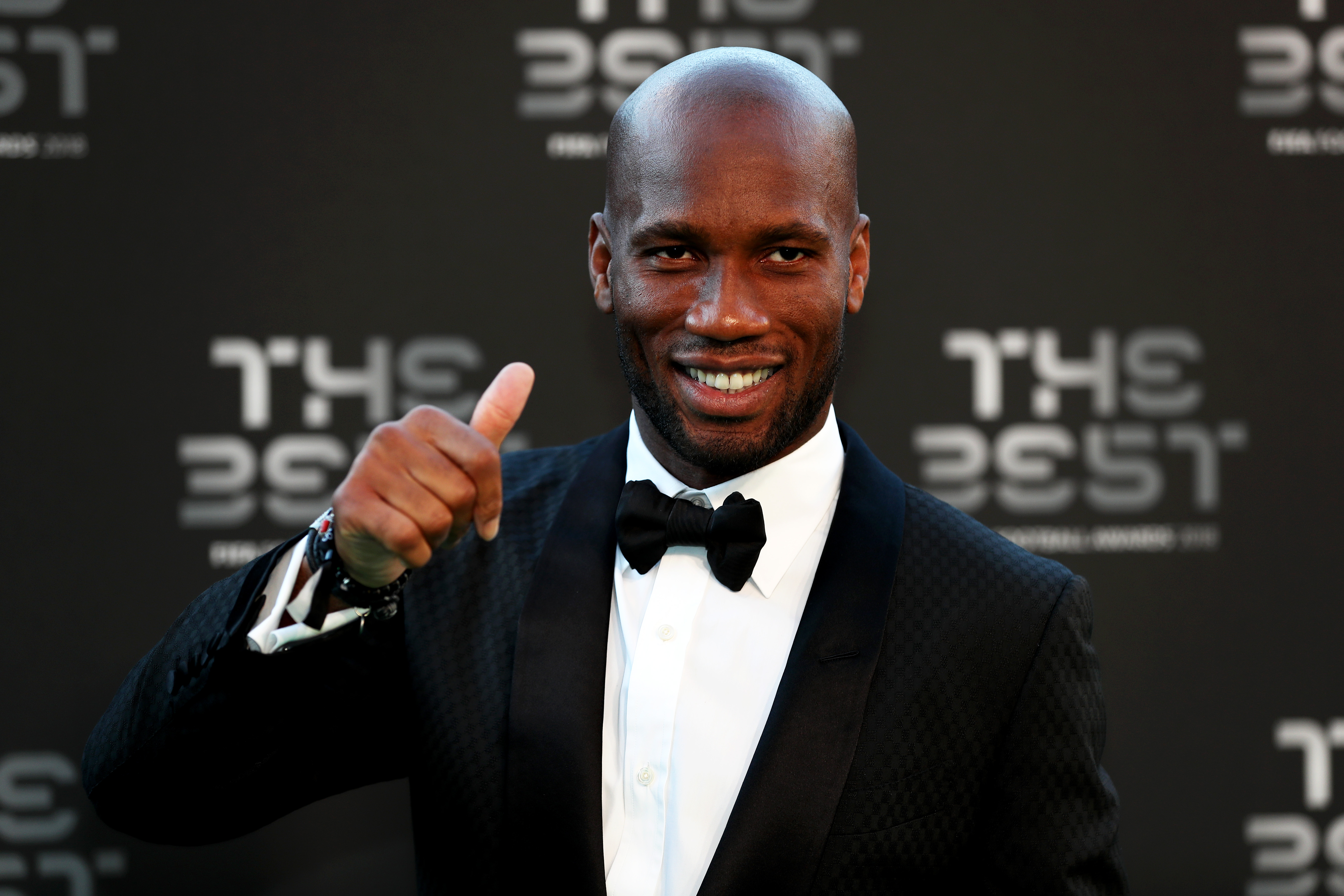 Didier Drogba va fi premiat de preşedintele UEFA, alături de Eusebio şi Sir Bobby Charlton! Când va avea loc ceremonia