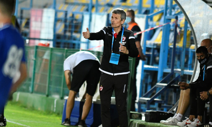 Gigi Mulțescu, antrenorul lui Dinamo / Foto: Sport Pictures