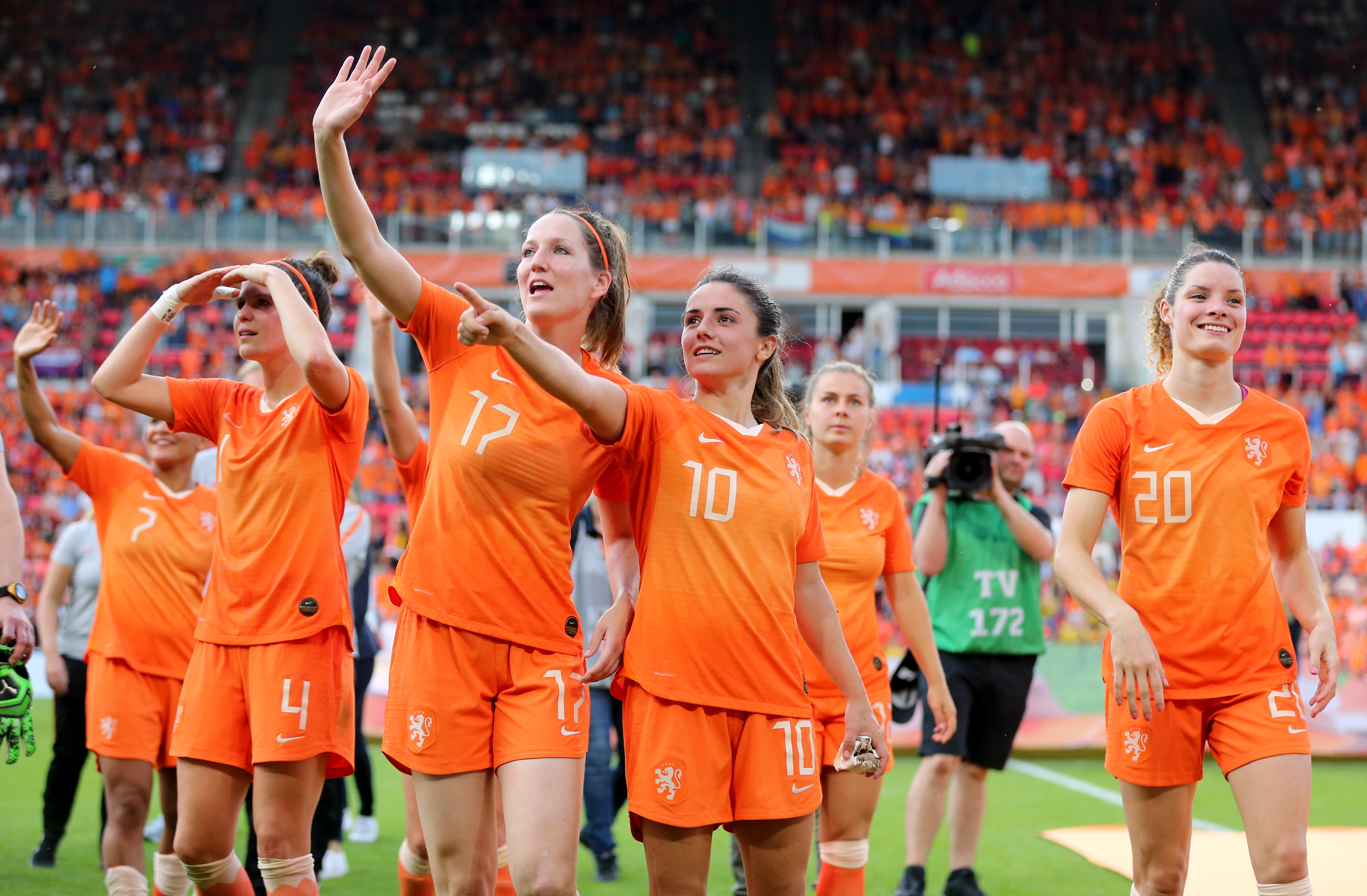 Moment istoric în fotbalul olandez! În ligile inferioare, vor fi permise echipele mixte