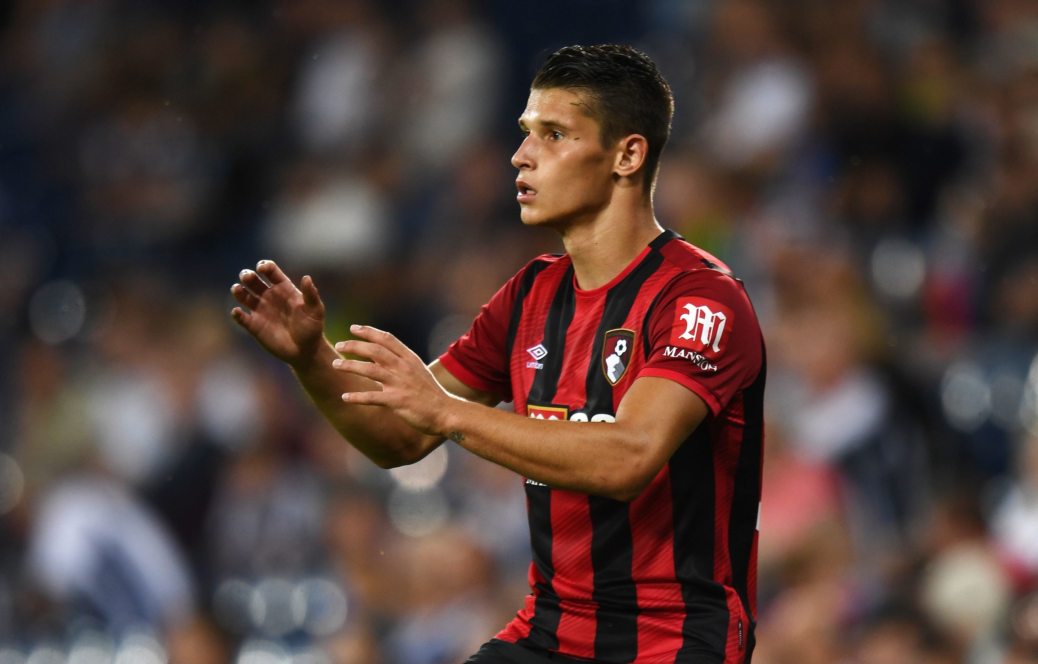 Fotbalist român în Ligue 1! Alex Dobre i-a convins pe francezi și pleacă de la Bournemouth