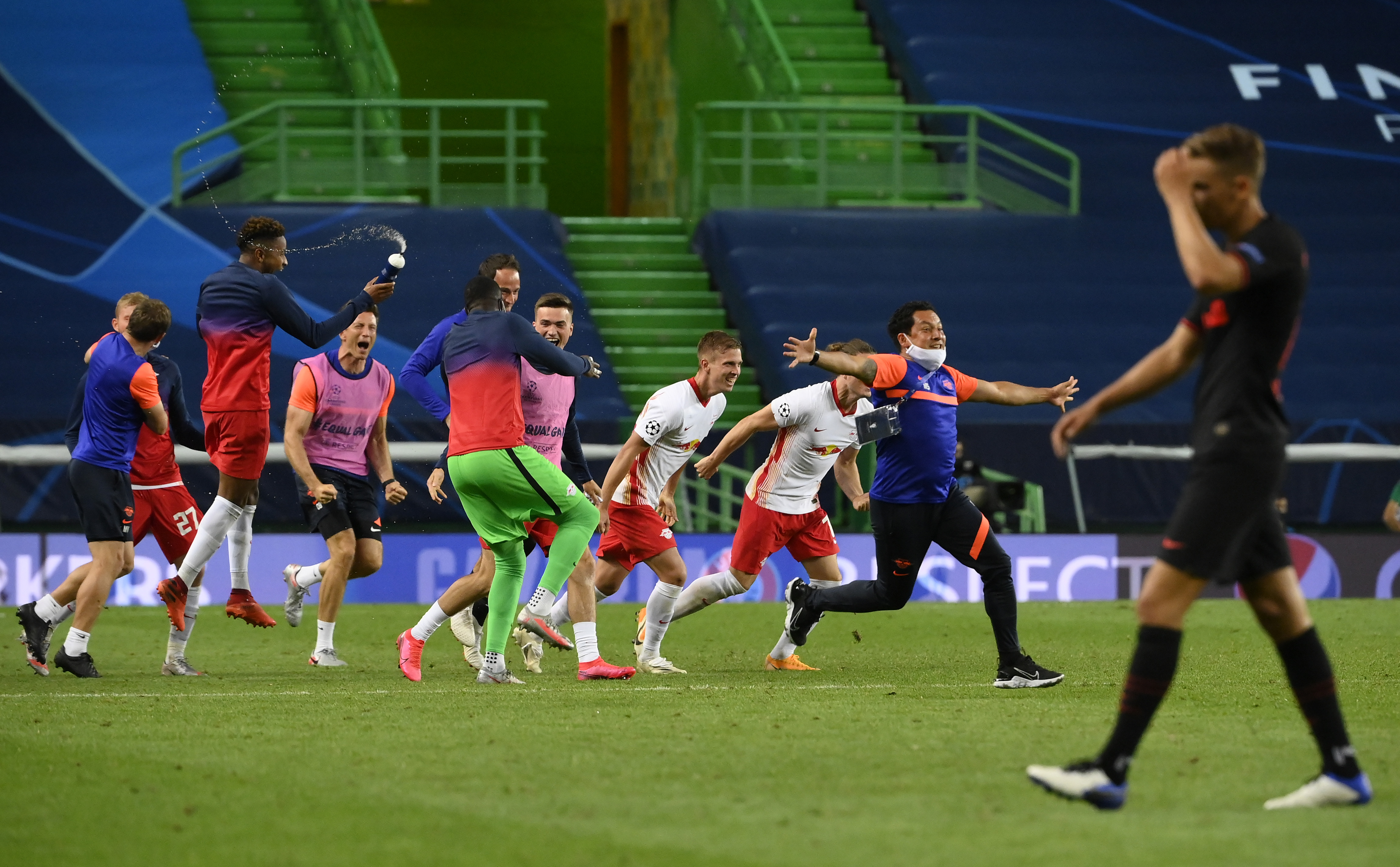 Două premiere în aceeași seară! Ce a reușit RB Leipzig după succesul cu Atletico Madrid din sferturile Champions League