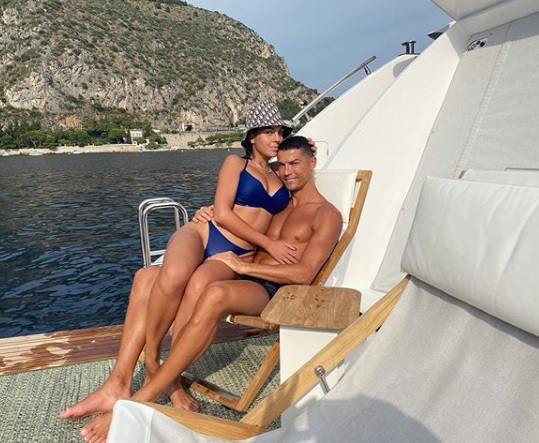 Reacția lui Andrea Pirlo după ce Cristiano Ronaldo a încălcat restricțiile anti-COVID 19. Este anchetat de poliție