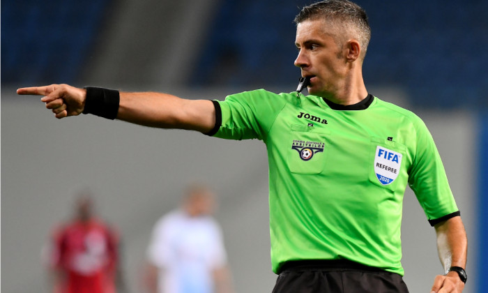 Radu Petrescu, arbitrul central al meciului Sepsi - Craiova / Foto: Sport Pictures