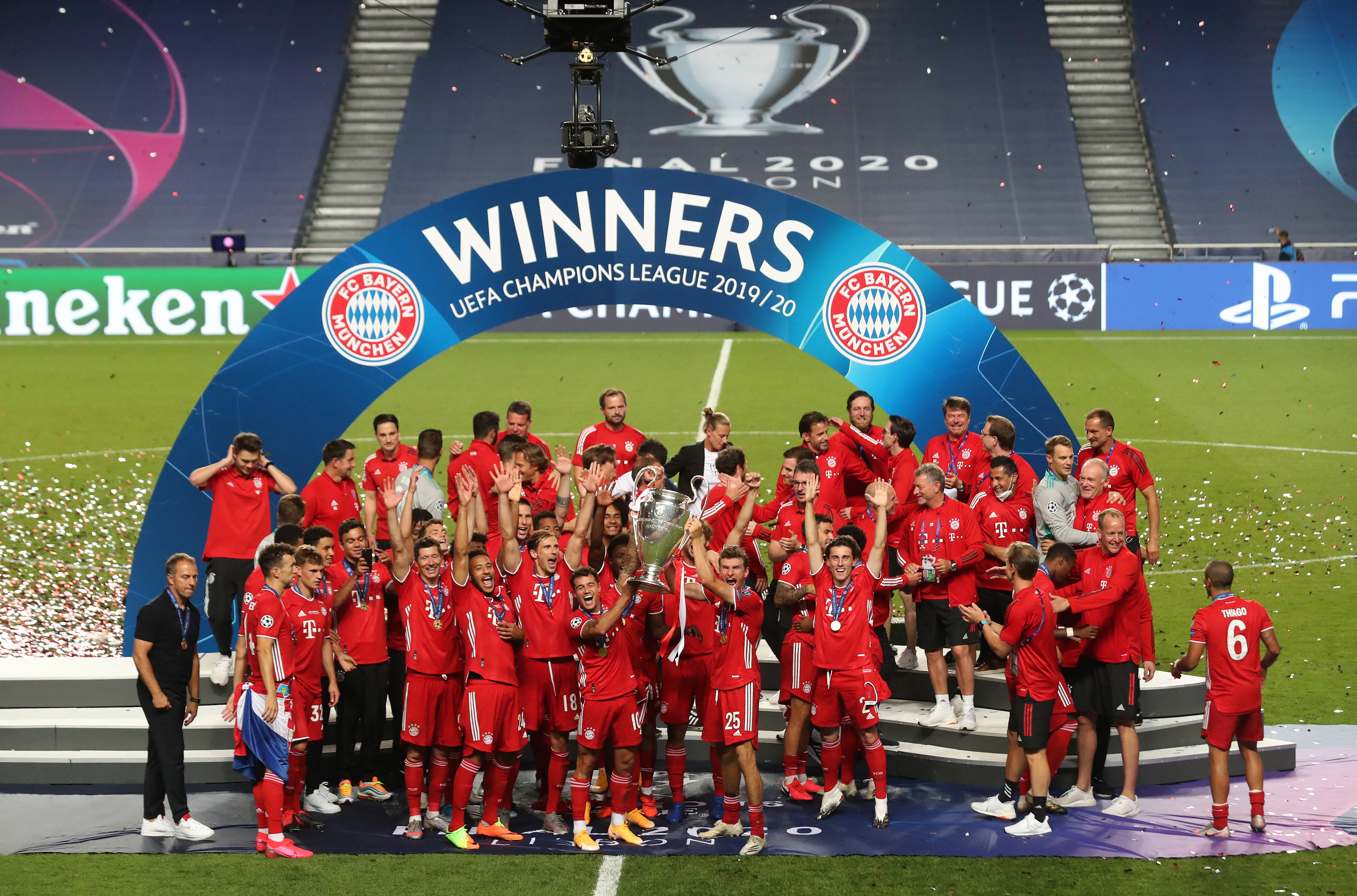 Dublul câștigător al trofeului UEFA Champions League cu Bayern Munchen părăsește gruparea bavareză după opt ani