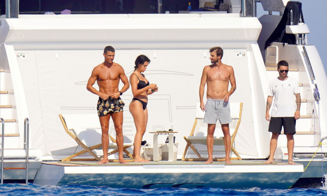 PREMIUM EXCLUSIVE: Cristiano Ronaldo and his girlfriend Georgina Rodriguez having fun on a yacht during holidays in St-Tropez