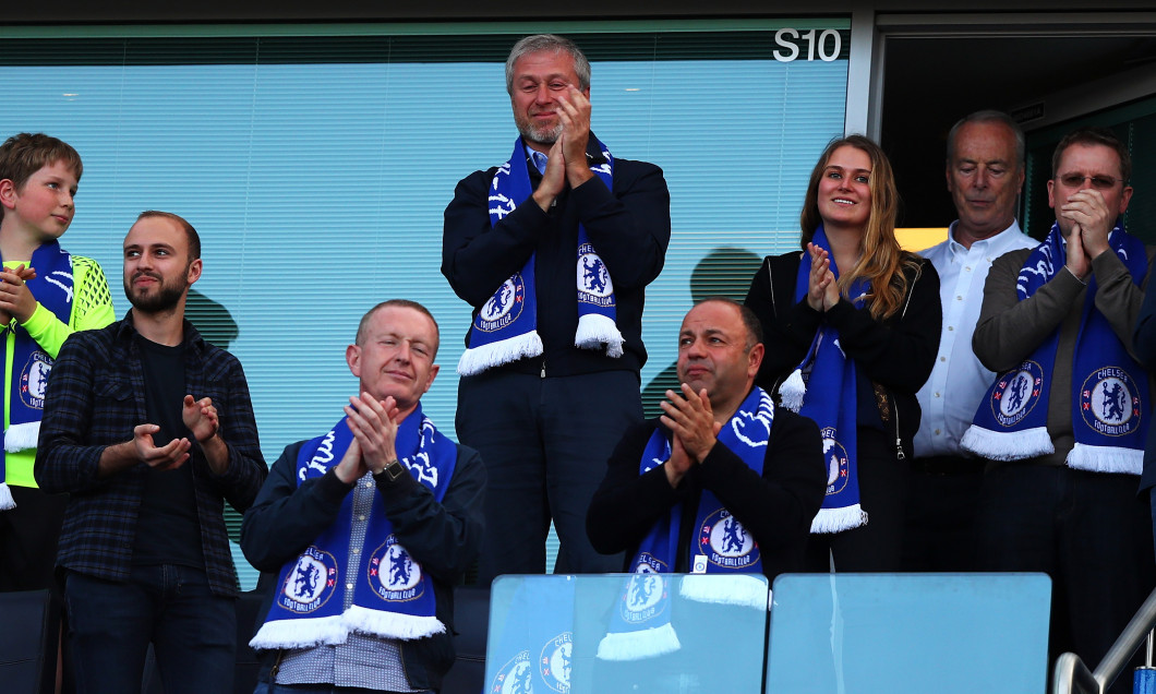 Roman Abramovich, în tribune la un meci jucat de Chelsea / Foto: Getty Images
