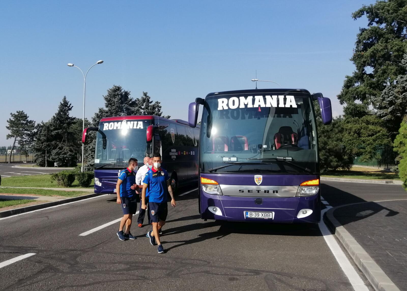 Naționala României U21 a plecat spre Finlanda! Condiții speciale pentru tricolorii mici la aeroport