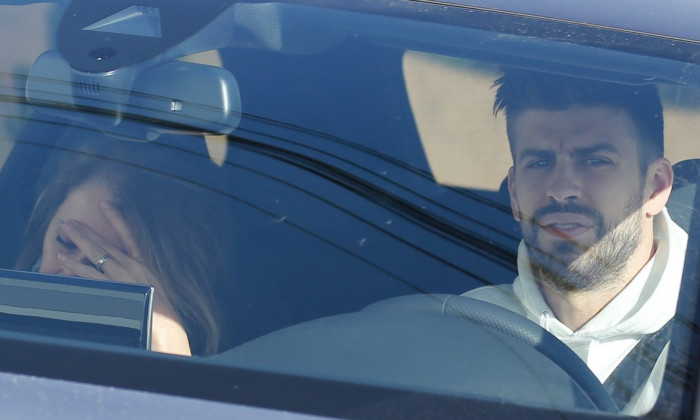 EXCLUSIVE: Gerard Pique Arrives At His House