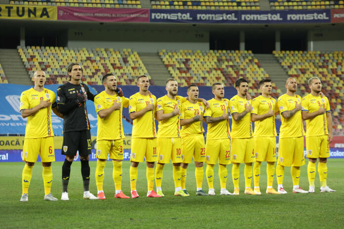 Mesajul lui Mirel Rădoi de Ziua Națională: ”Un an greu, dar luptăm împreună!” Urările lui Ianis Hagi, Alibec și Keșeru