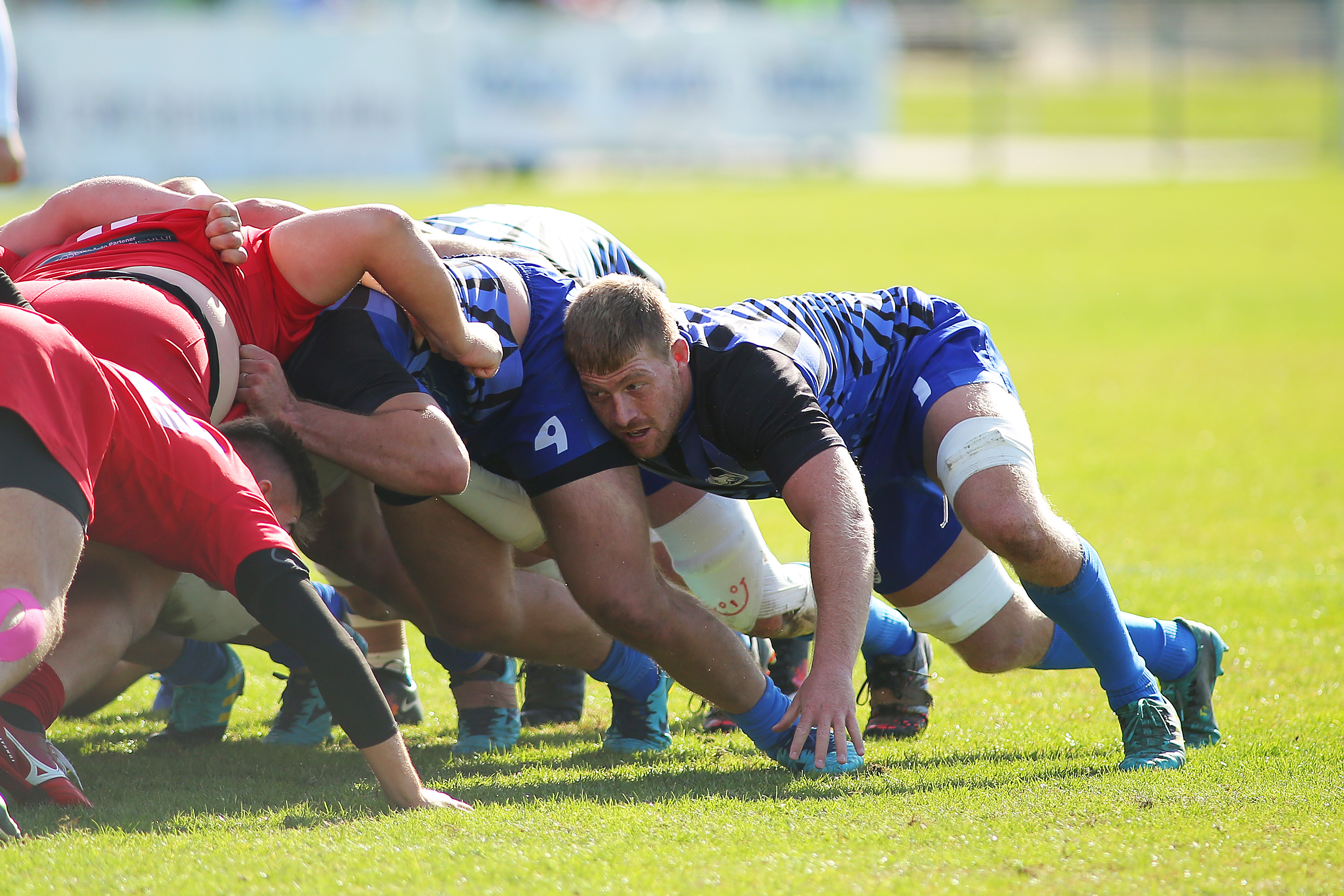 CSM Ştiinţa Baia Mare este prima finalistă a Superligii la rugby după o victorie la scor cu Dinamo.