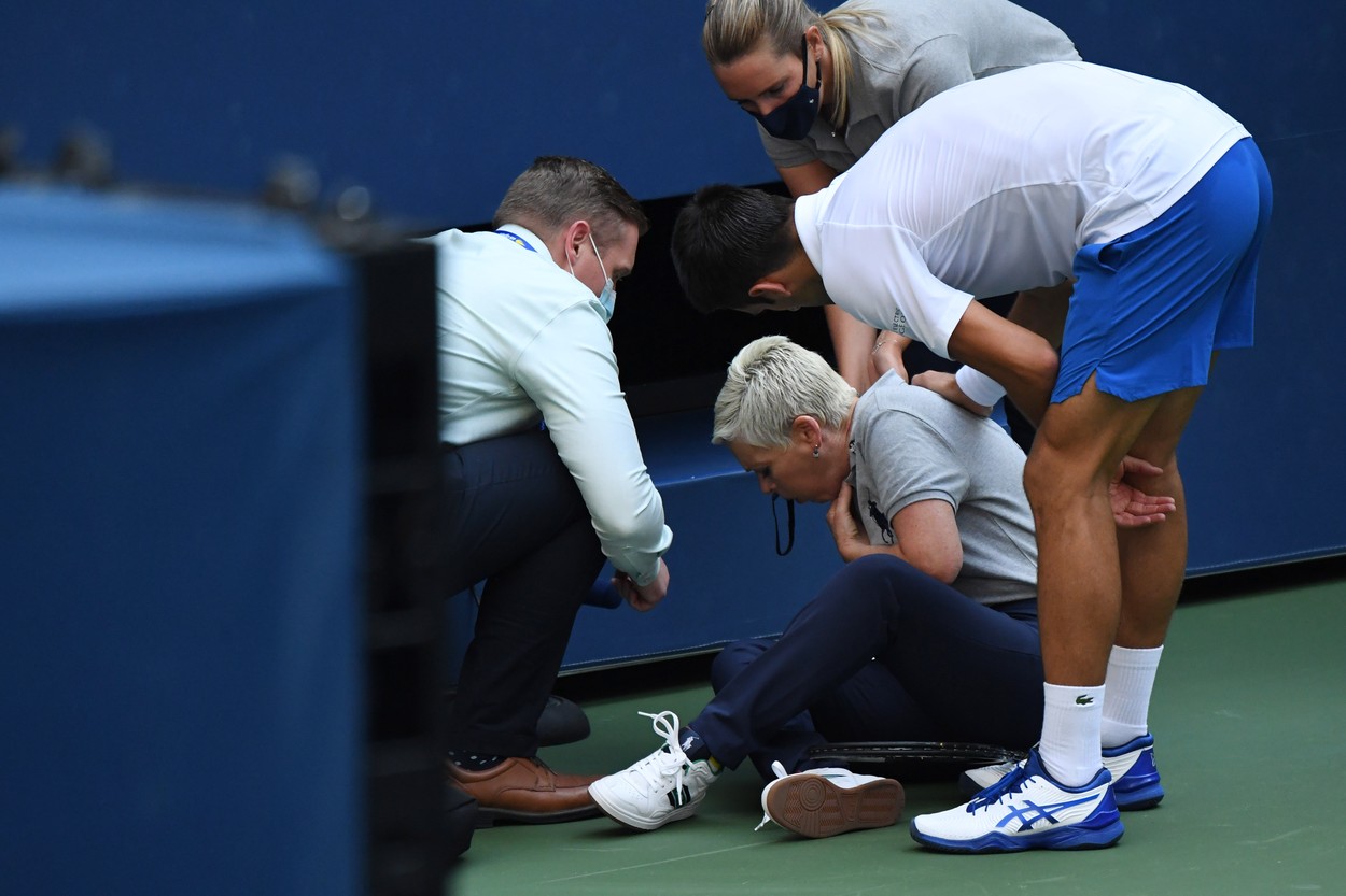 Turnură neașteptată în scandalul ”Novak Djokovic- US Open”. ”Arbitra s-a cam prefăcut!”