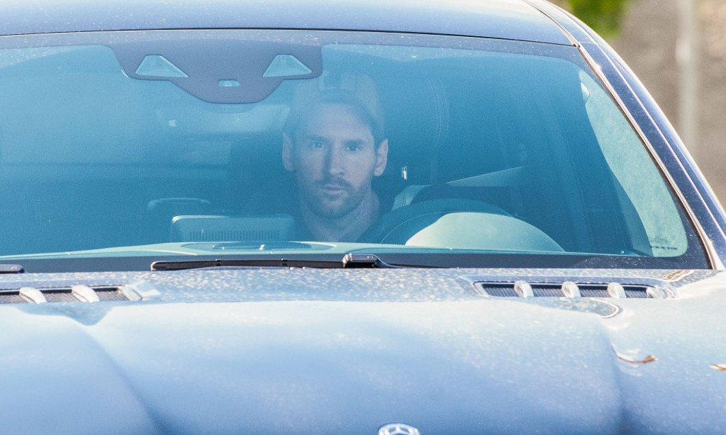 FC Barcelona Players Arrive For Training