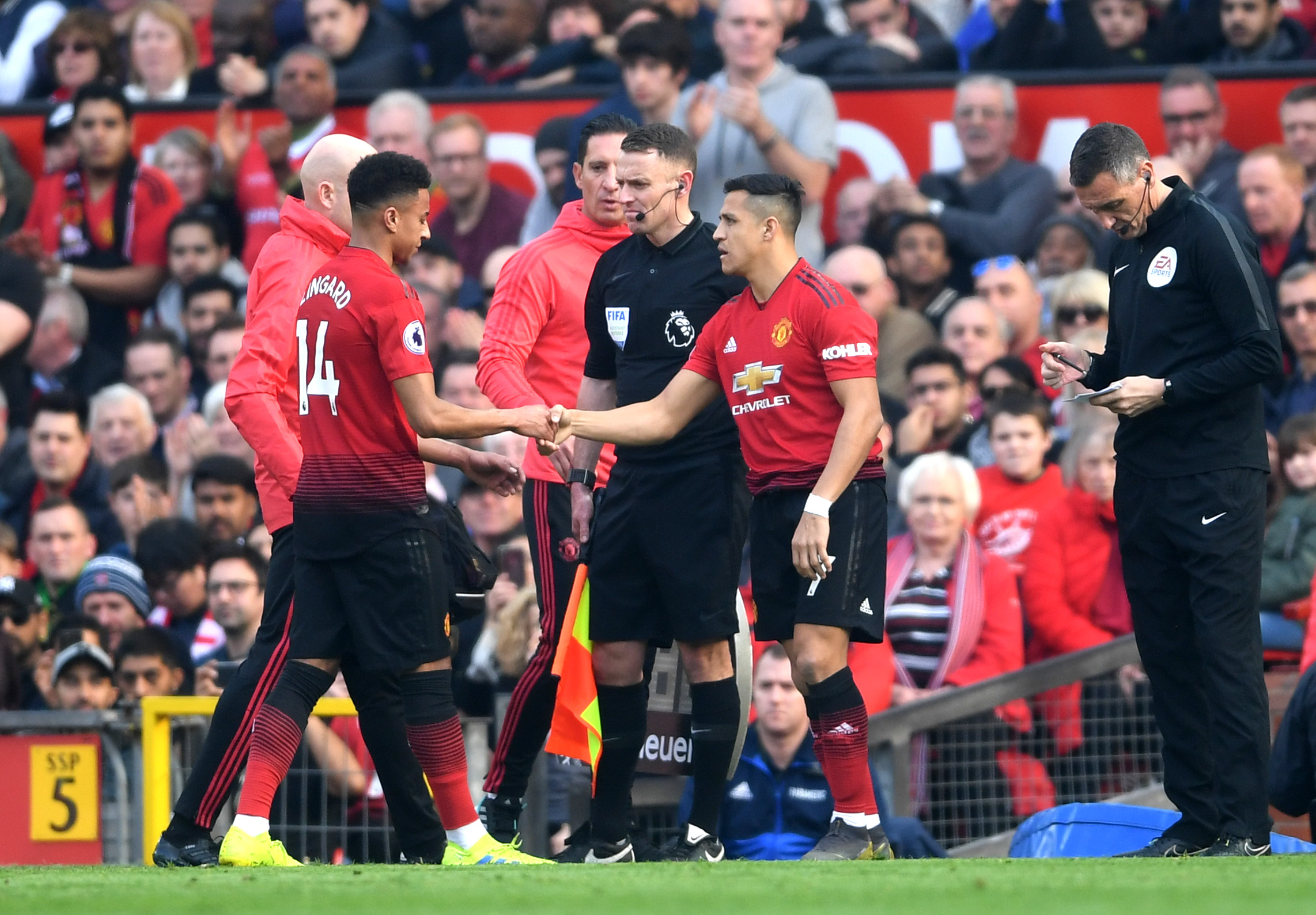 Alexis Sanchez surprinde! Sud-americanul a vrut să părăsească Manchester United după primul antrenament pe Old Trafford