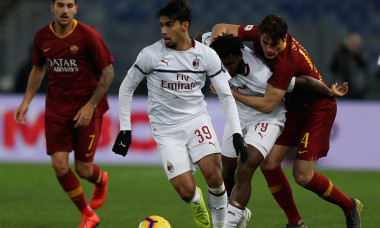 Lucas Paqueta, într-un meci AS Roma - AC Milan / Foto: Getty Images