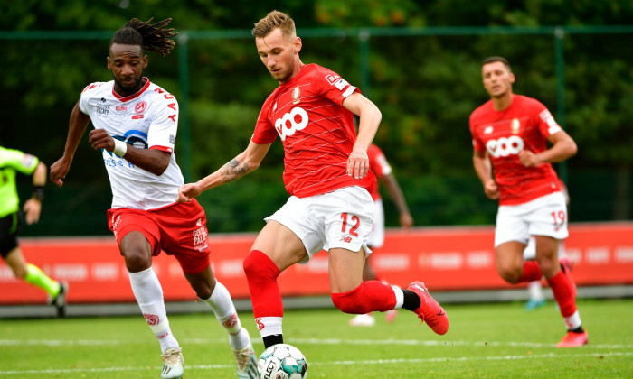 Denis Drăguș, în tricoul lui Standard Liege / Foto: Profimedia