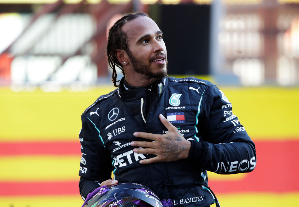 Lewis Hamilton se impune și în Marele Premiu al Toscanei! O nouă ”dublă” Mercedes, Alex Albon prinde podiumul