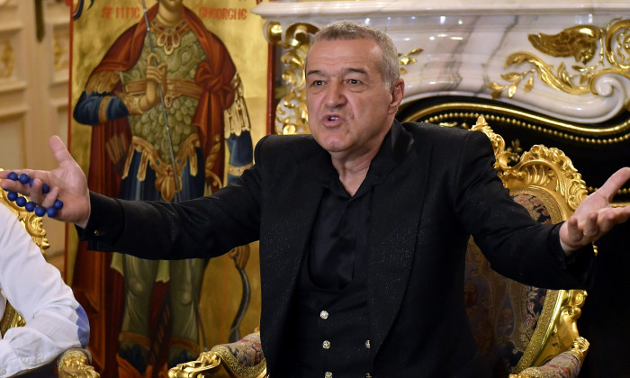 FOTBAL:PREZENTARE BOGDAN ANDONE LA FCSB (5.06.2019)