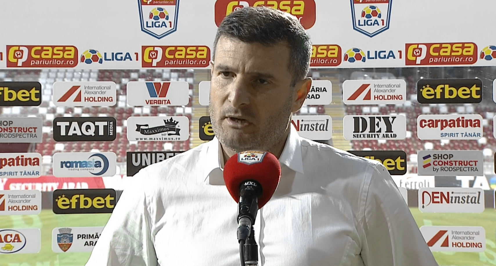 Laszlo Balint, supărat după prima înfrângere în Liga 1. Ce vrea să schimbe antrenorul UTA-ei pentru meciul cu Dinamo