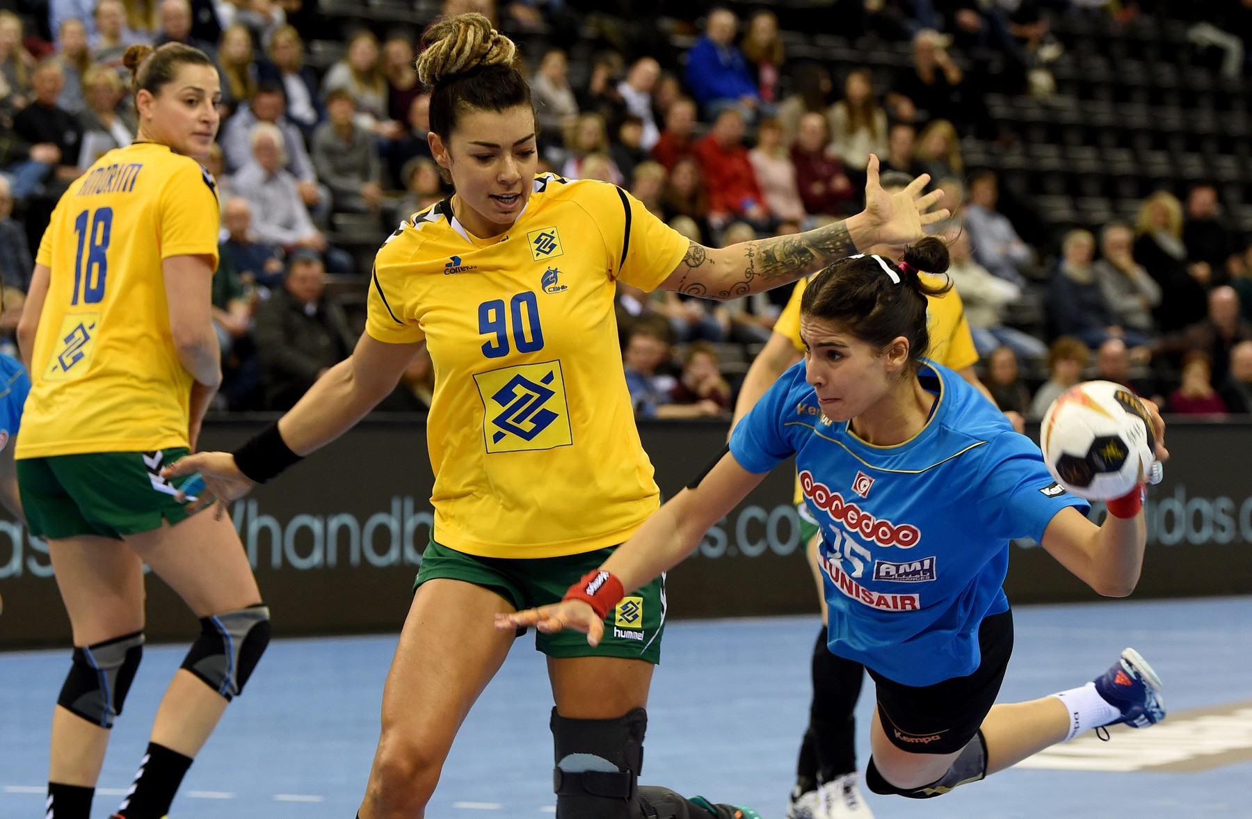 Lovitură dată de Minaur Baia Mare. Echipa de handbal a transferat o campioană mondială