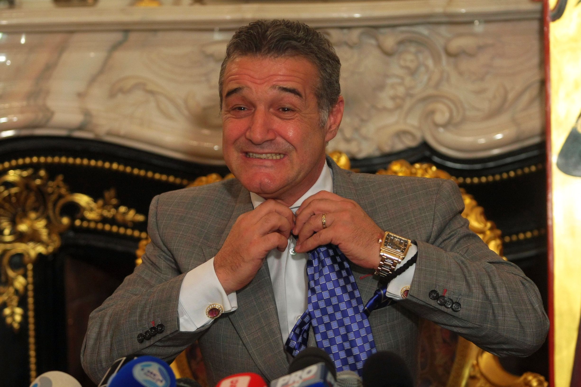 Trebuie să fii dus la biserică înainte. Gigi Becali, ironizat în direct: Ce se întâmplă acolo e unic în lume