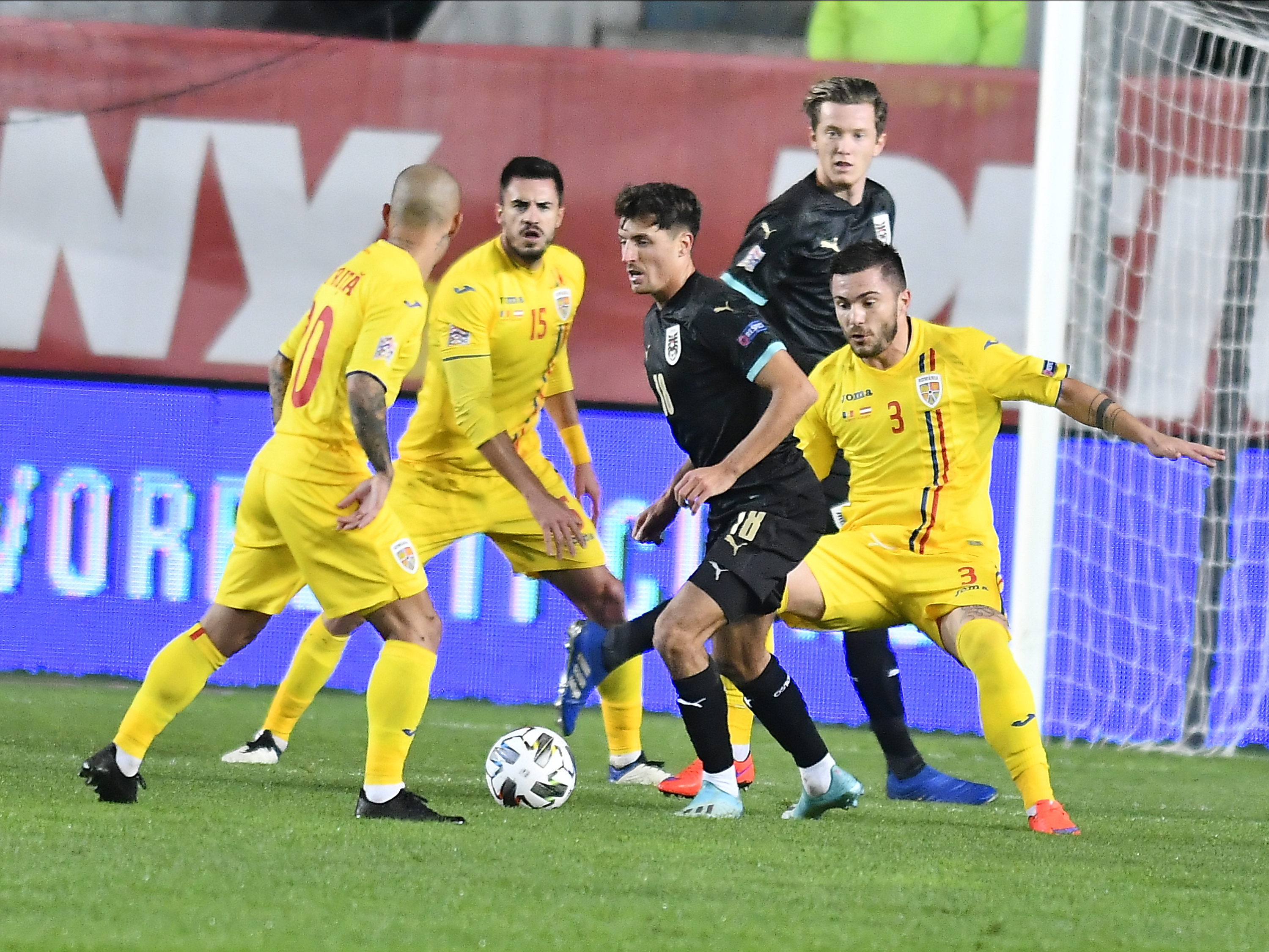 ACUM România - Austria 0-0. Bancu irosește o șansă mare. Oaspeții nimeresc transversala