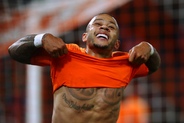 Memphis Depay, după golul marcat pentru naționala Olandei într-un meci cu Irlanda de Nord / Foto: Getty Images