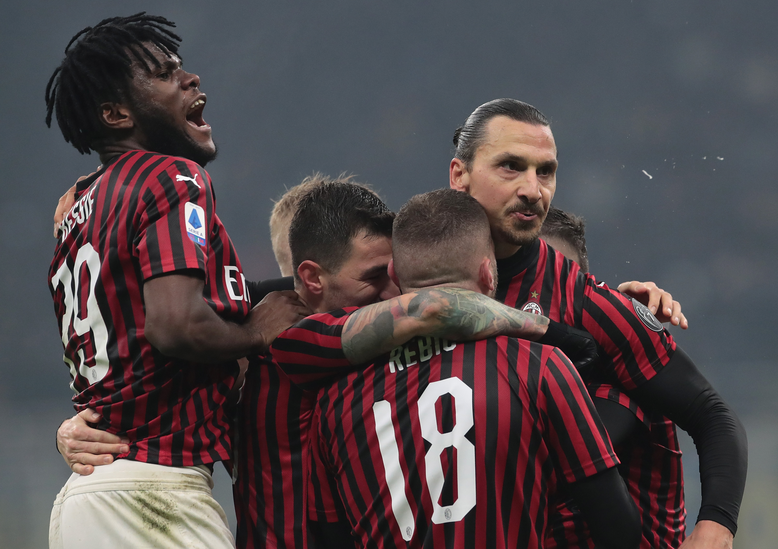 LIVE VIDEO Inter - Milan, de la 19:00, pe Digi Sport 1. Lukaku și Ibrahimovic, gata să strălucească în Derby della Madonnina