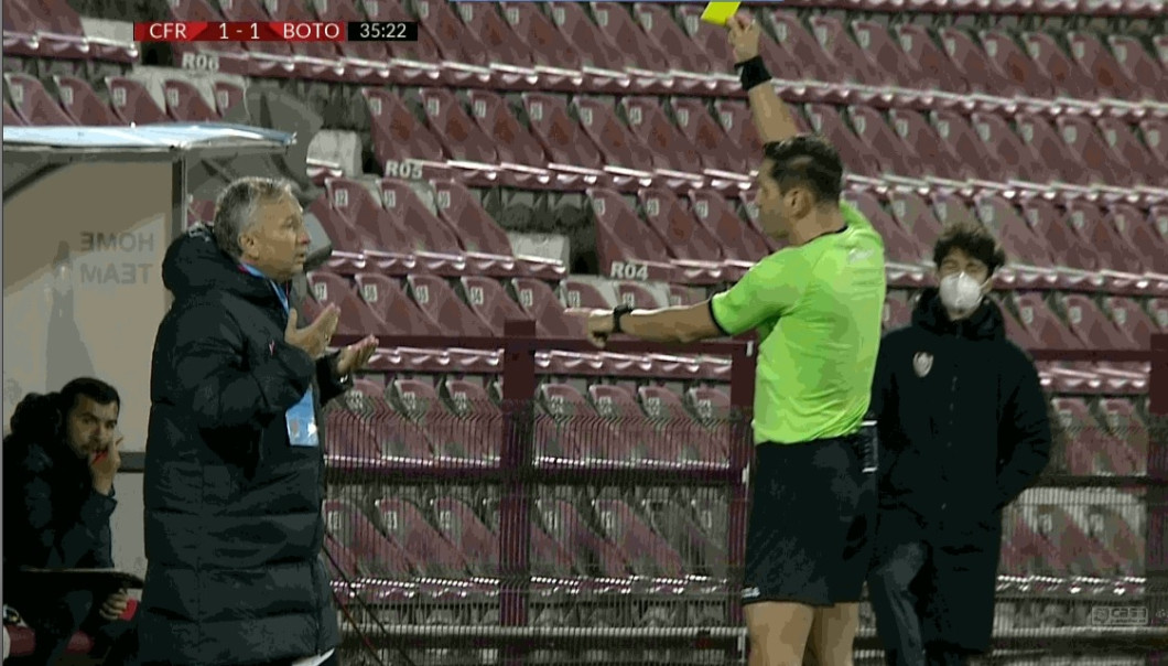 dan petrescu cartonas galben