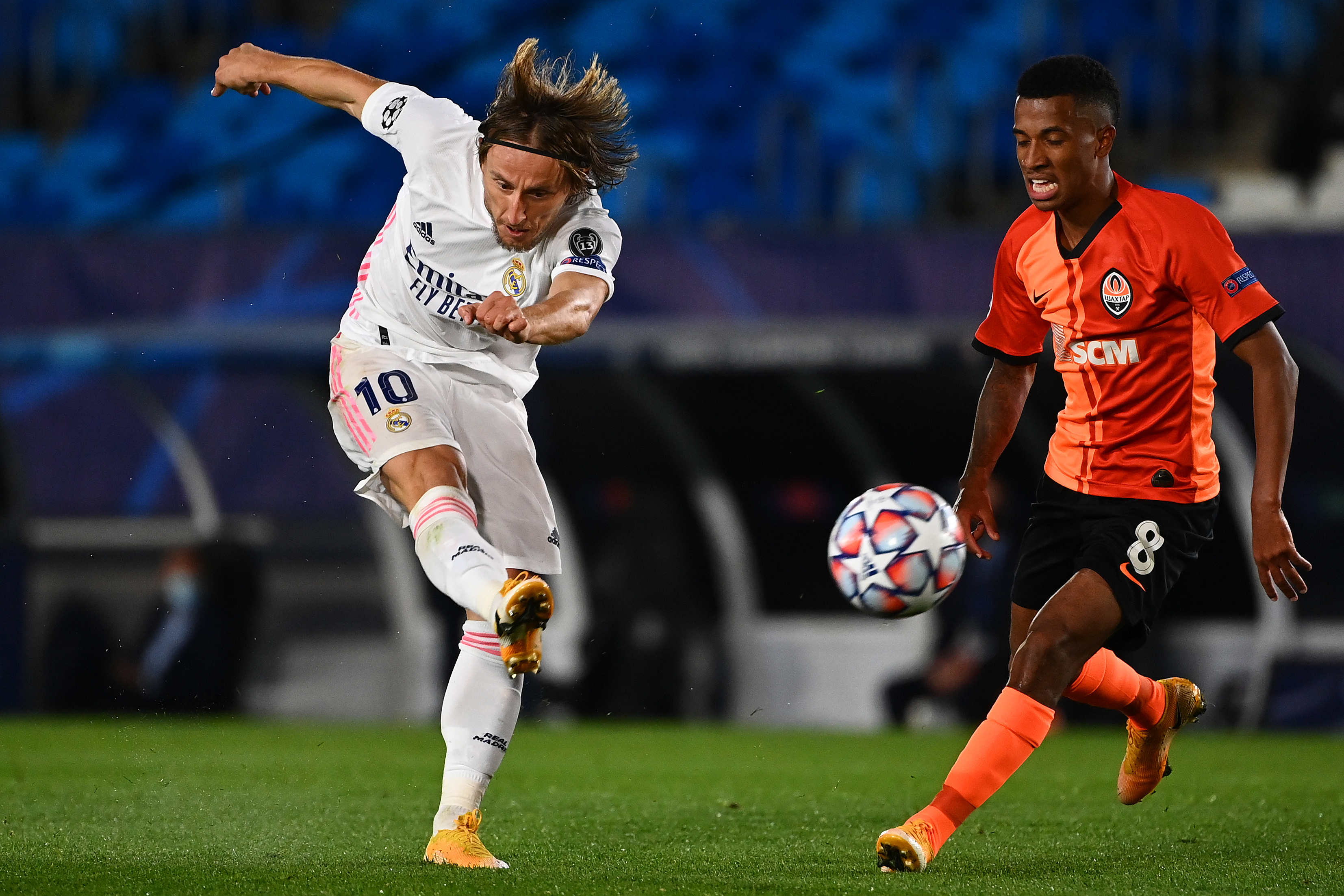 Gol de pe altă planetă al lui Luka Modric! Real Madrid a redus din diferență cu stil în partida cu Șahtior Donețk