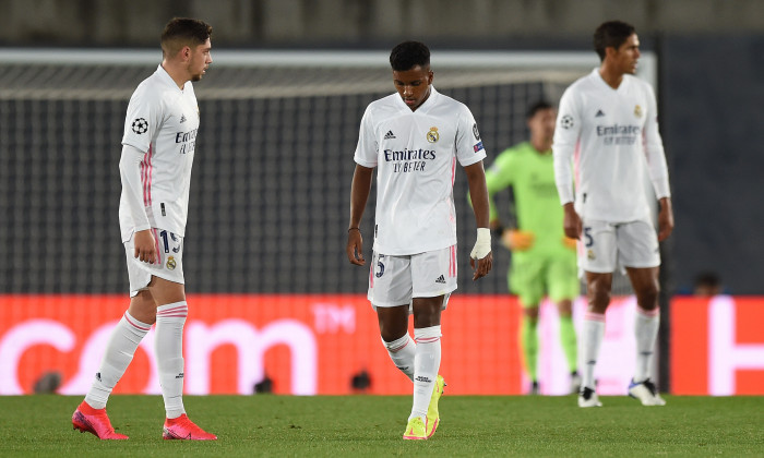 Fotbaliștii lui Real Madrid, în timpul meciului cu Șahtior / Foto: Getty Images