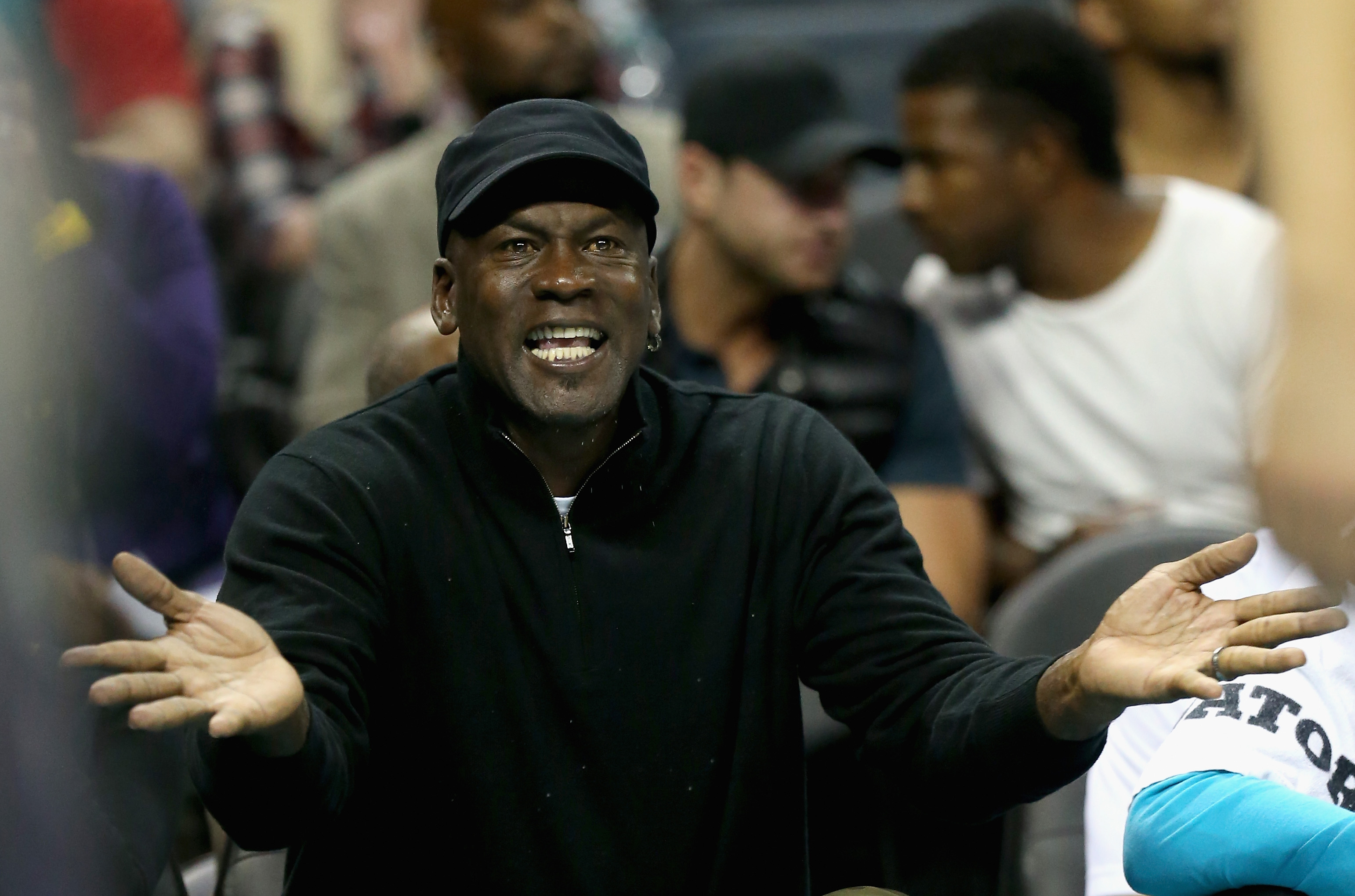 Michael Jordan a pus punct controverselor privind cel mai bun baschetbalist din istorie: Dezbaterea e incorectă