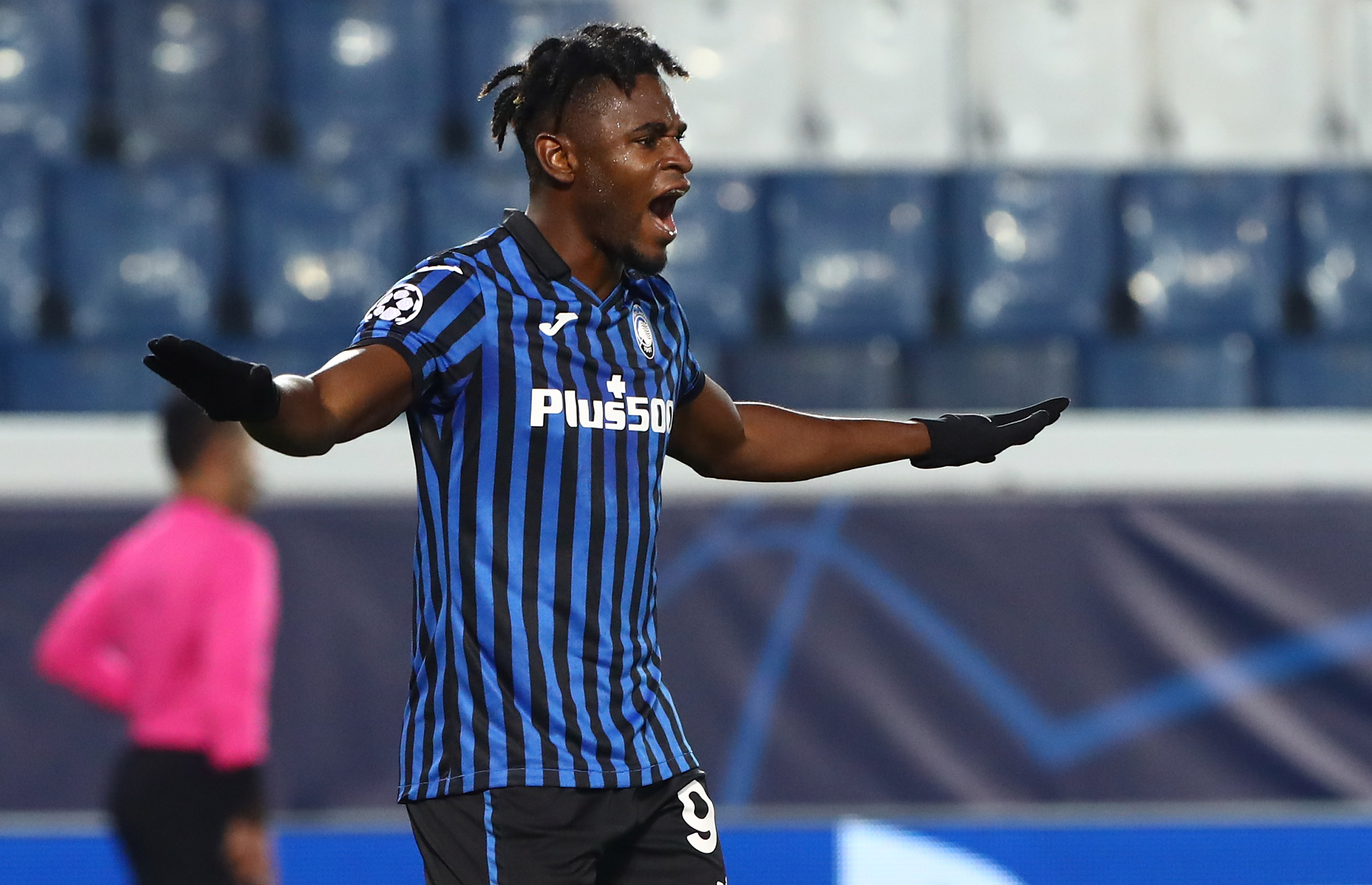 Atalanta - Ajax 2-2. Olandezii au condus cu 2-0, dar Duvan Zapata a adus un punct mare pentru italieni