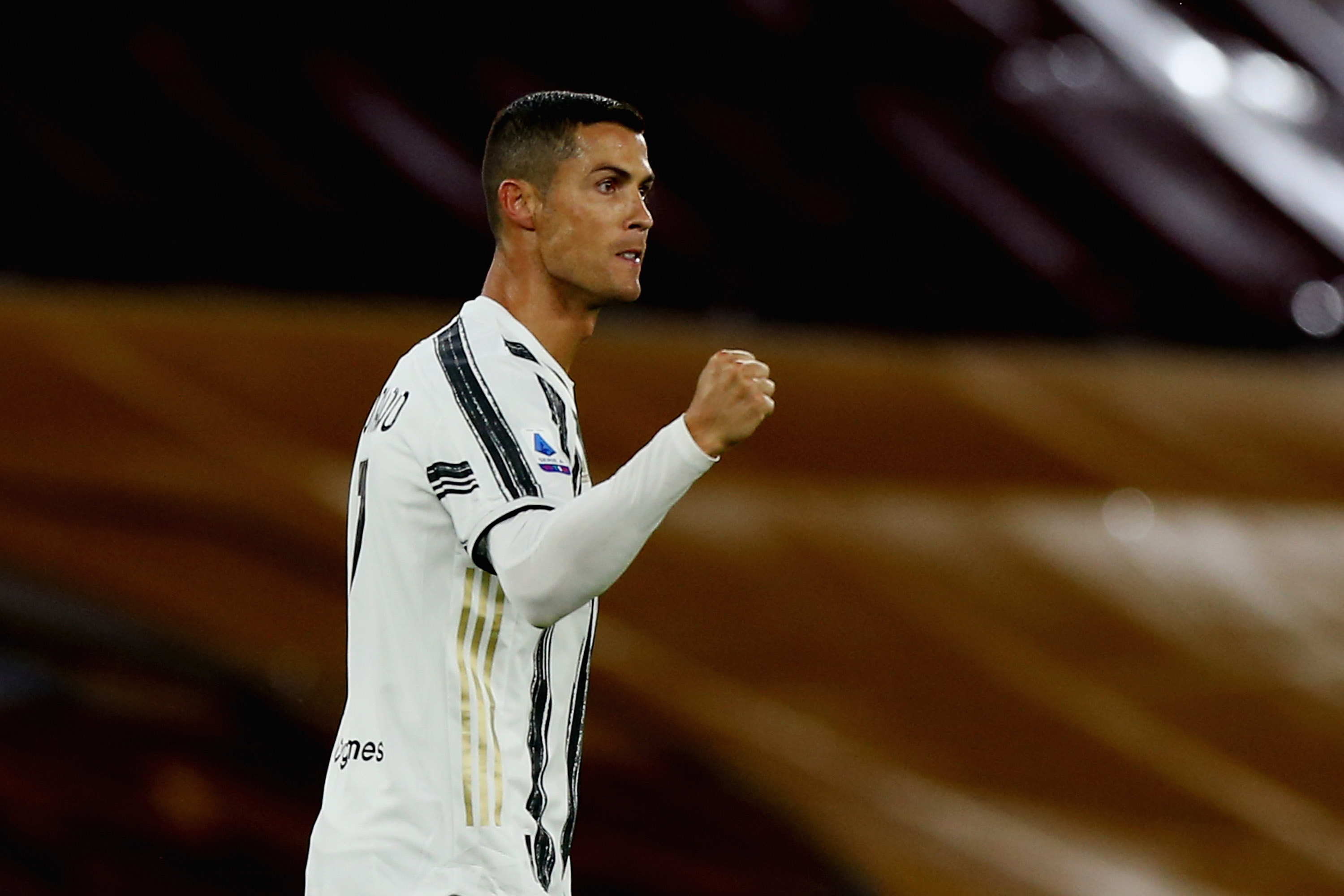 Cristiano Ronaldo a scăpat de COVID-19! Portughezul va reveni la antrenamentele lui Juventus, după 19 zile de izolare