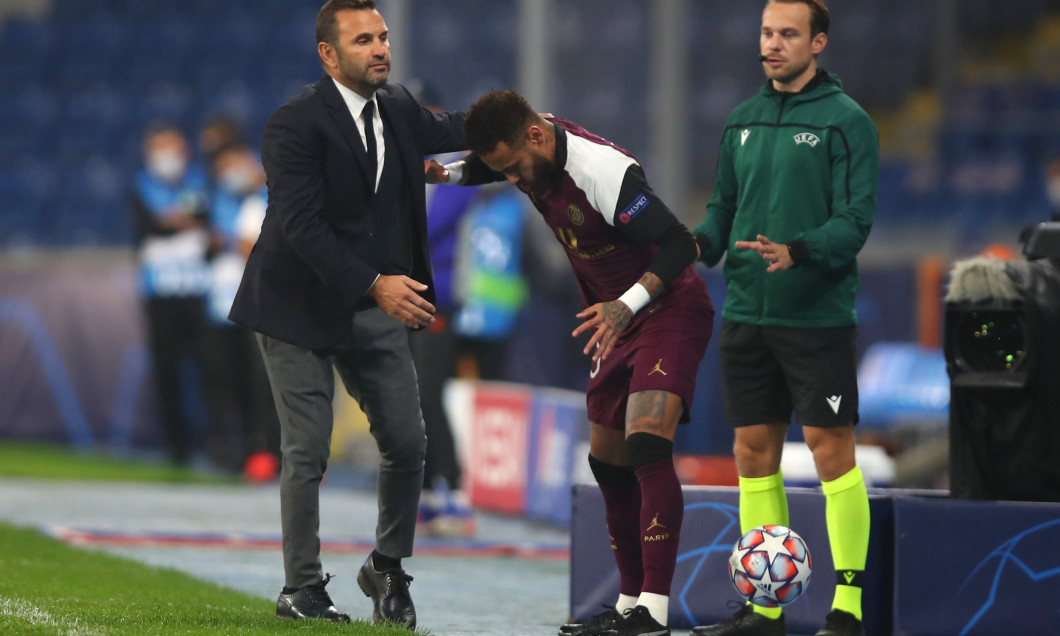 Neymar, accidentat în meciul cu Istanbul Bașakșehir / Foto: Getty Images