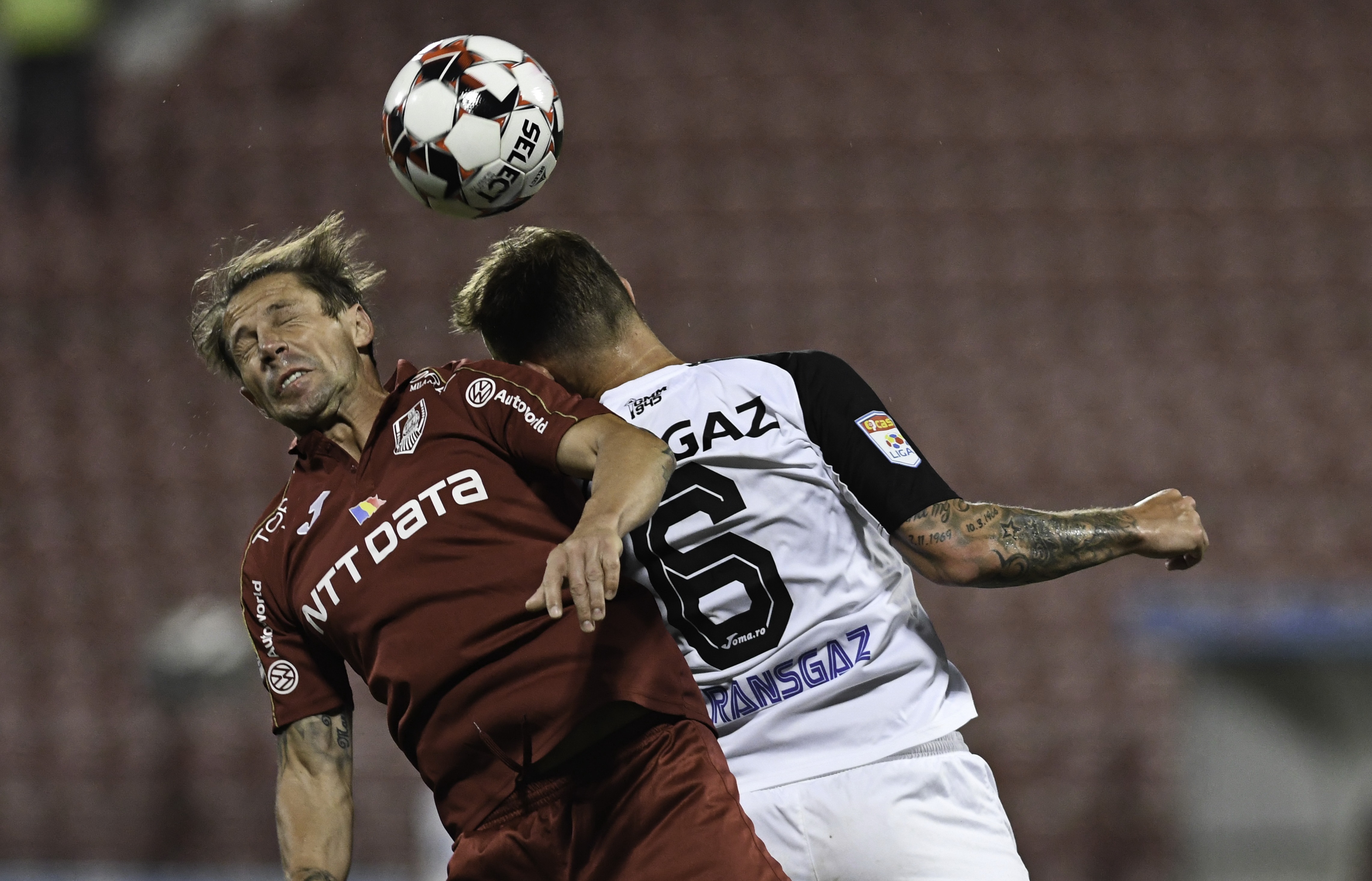 CFR Cluj - Gaz Metan | LIVE VIDEO, ora 18:00, pe Digi Sport 1. Dan Petrescu, victorii pe linie în fața lui Ilie Poenaru