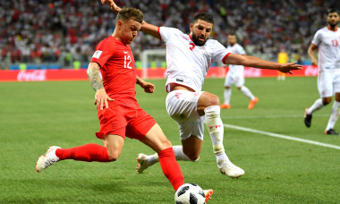 Syam Ben Youssef, în duel cu Kieran Trippier, în timpul meciului Tunisia - Anglia de la Campionatul Mondial din 2018 / Foto: Getty Images