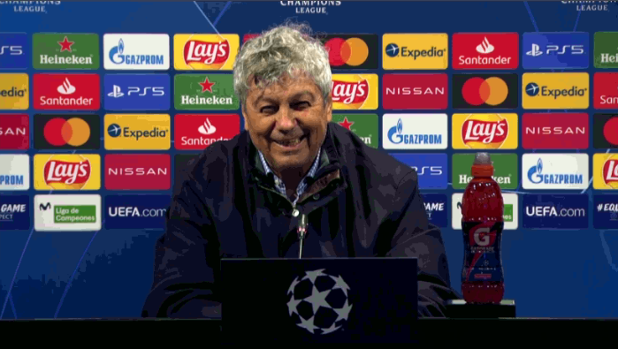 Mircea Lucescu, moment inedit la conferința de presă de la Barcelona! ”Irina, sunt îmbrăcat adecvat sau nu?”