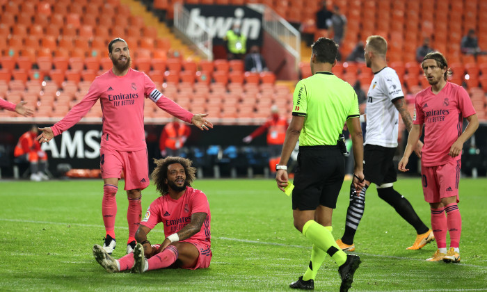 Valencia CF v Real Madrid - La Liga Santander