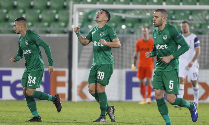 Claudiu Keșeru, după golul marcat pentru Ludogorets în meciul cu Tottenham din grupele Europa League / Foto: Getty Images