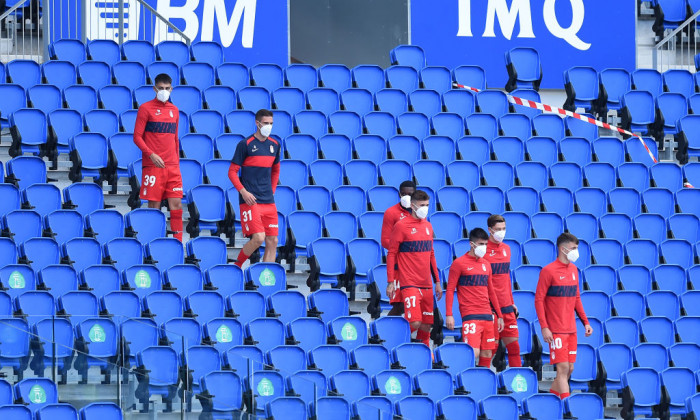 Real Sociedad v Granada CF - La Liga Santander