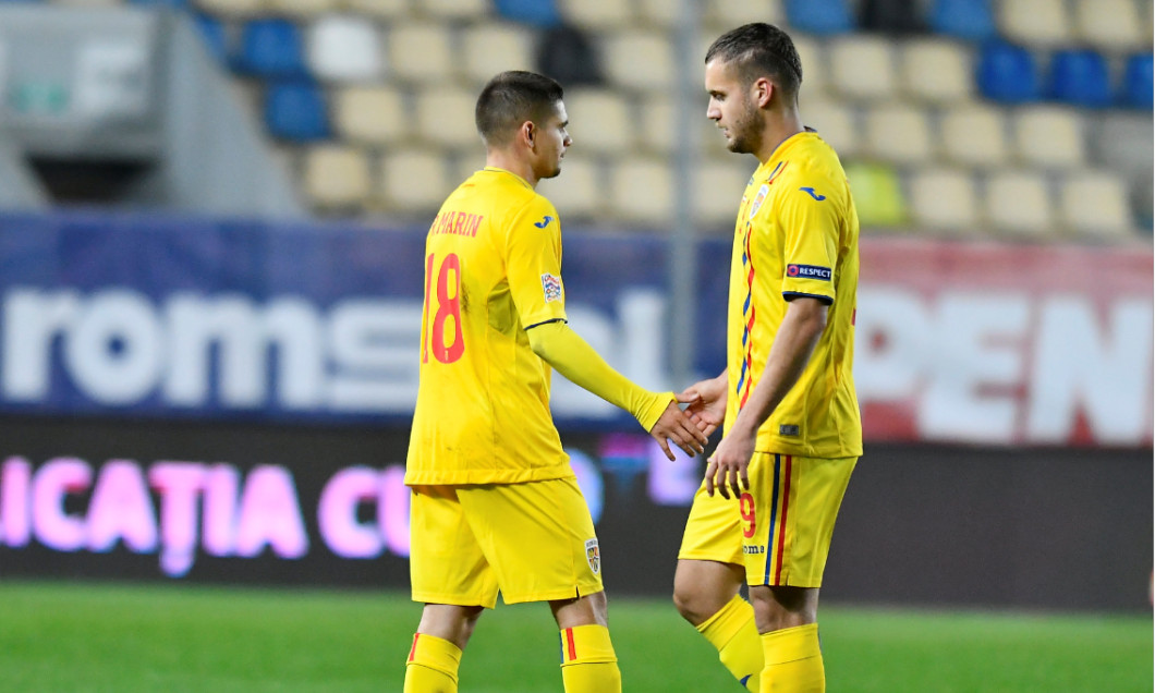 Răzvan Marin și George Pușcaș, după România - Austria 0-1 / Foto: Sport Pictures