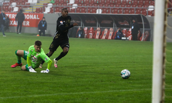 FOTBAL: UTA ARAD-GAZ METAN MEDIAS, LIGA 1 CASA PARIURILOR (09.11.2020